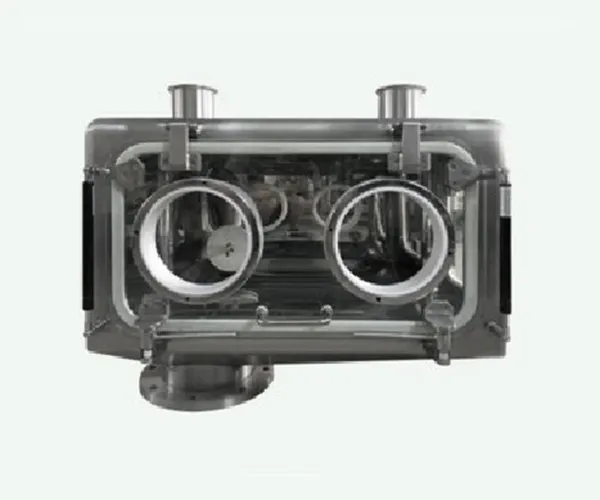 Containment Glovebox (Reactor Charging Glovebox)